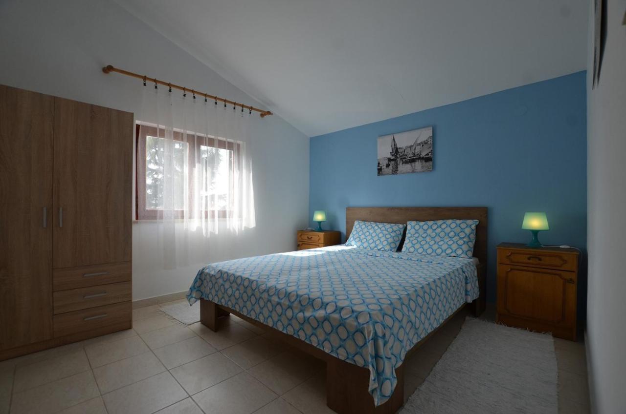 Brigita Apartments Ровінь Екстер'єр фото