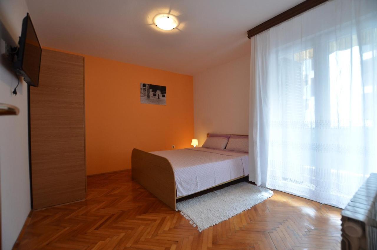 Brigita Apartments Ровінь Екстер'єр фото