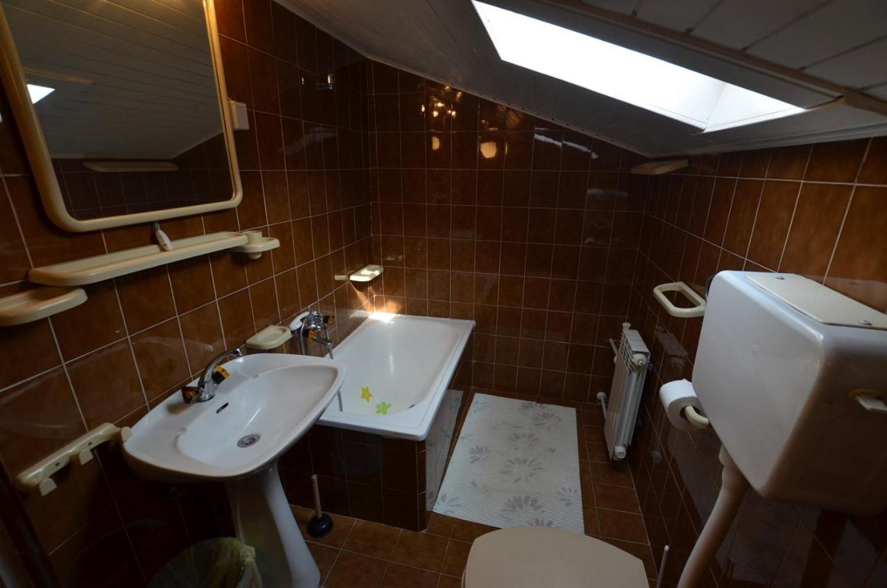 Brigita Apartments Ровінь Екстер'єр фото