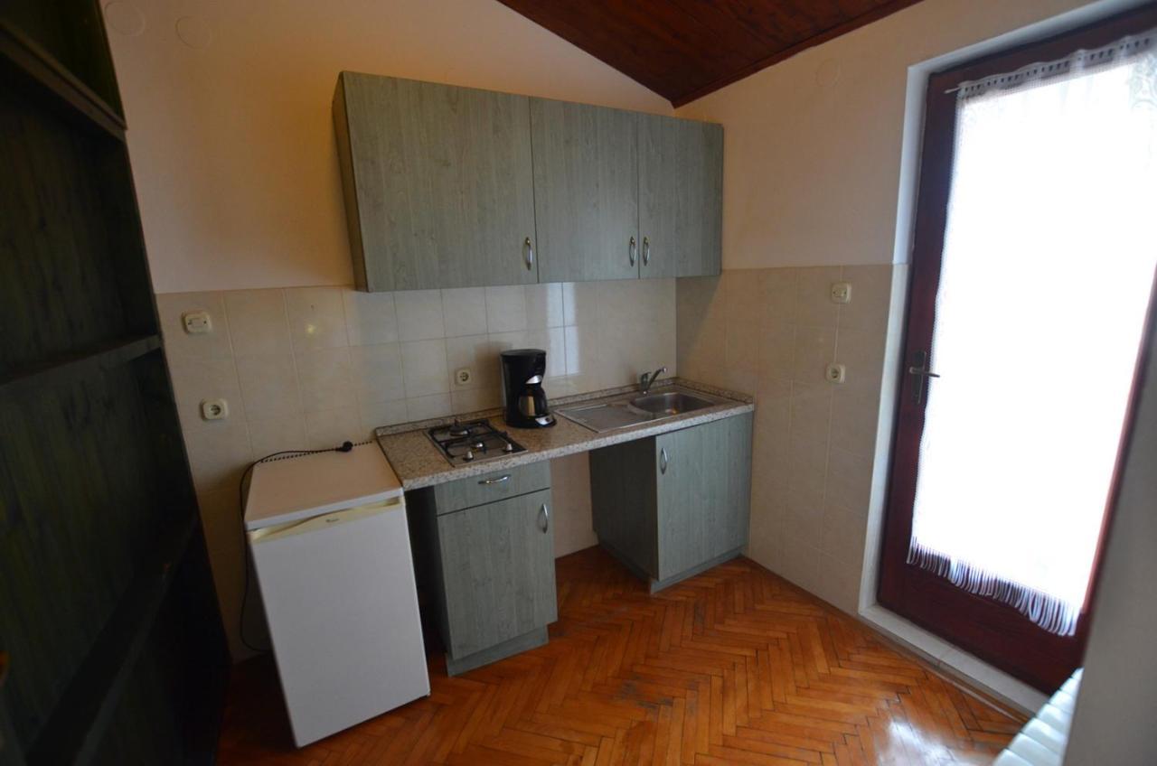 Brigita Apartments Ровінь Екстер'єр фото