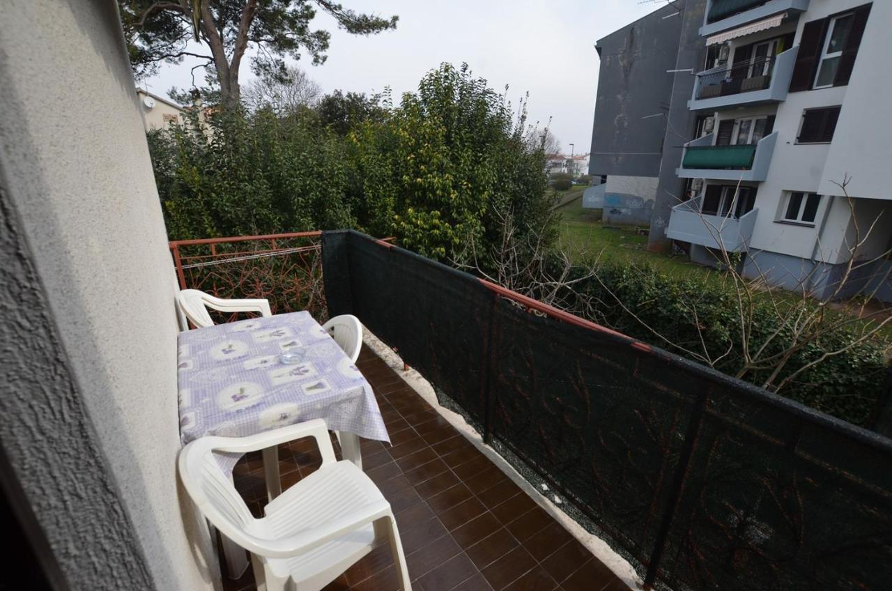 Brigita Apartments Ровінь Екстер'єр фото