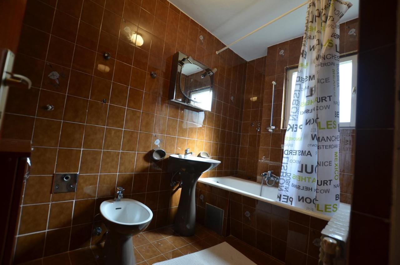 Brigita Apartments Ровінь Екстер'єр фото